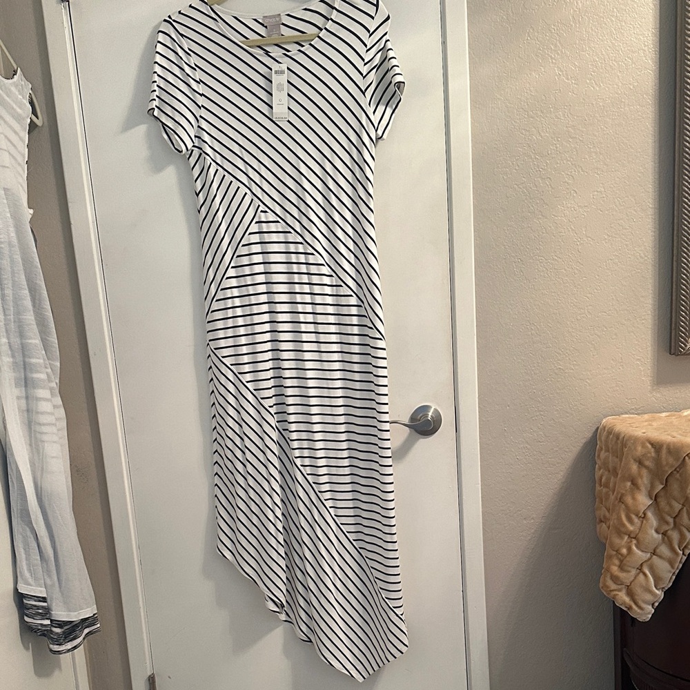 Chicos Asymmetric Dress - White & Black